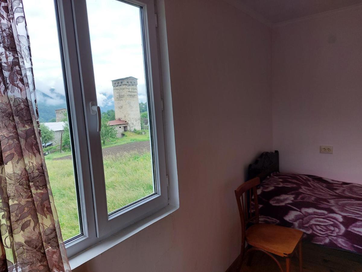 Bombora Hotell Mestia Rum bild
