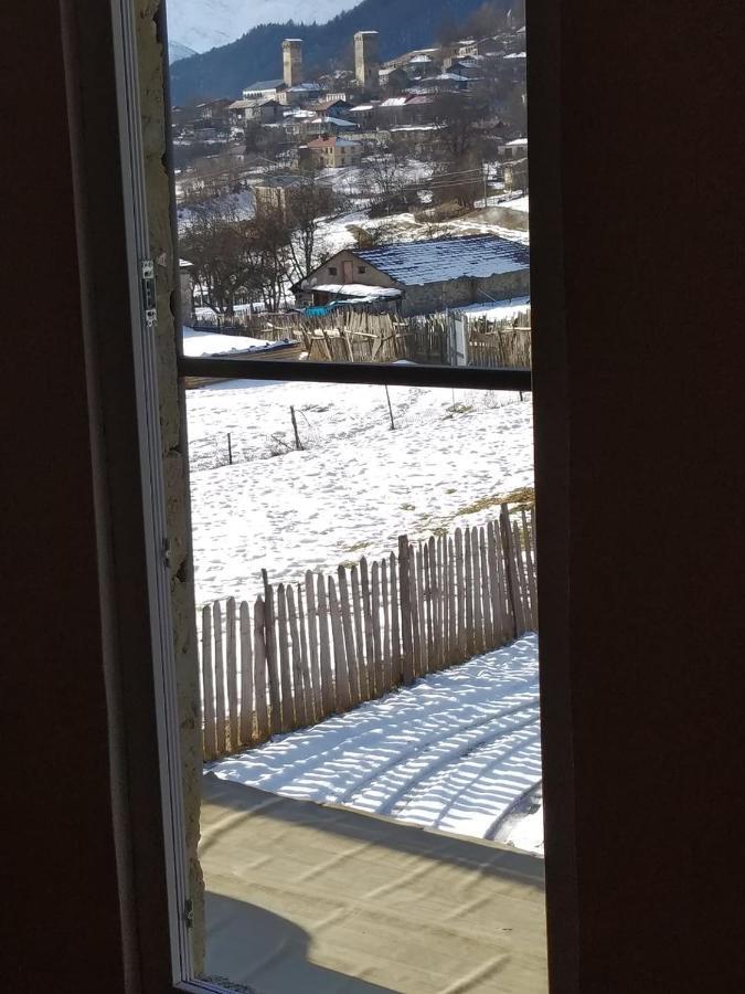 Bombora Hotell Mestia Exteriör bild